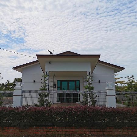 Orchard Villa Melaka エクステリア 写真